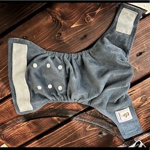 34 Velcro cloth diapers with pads